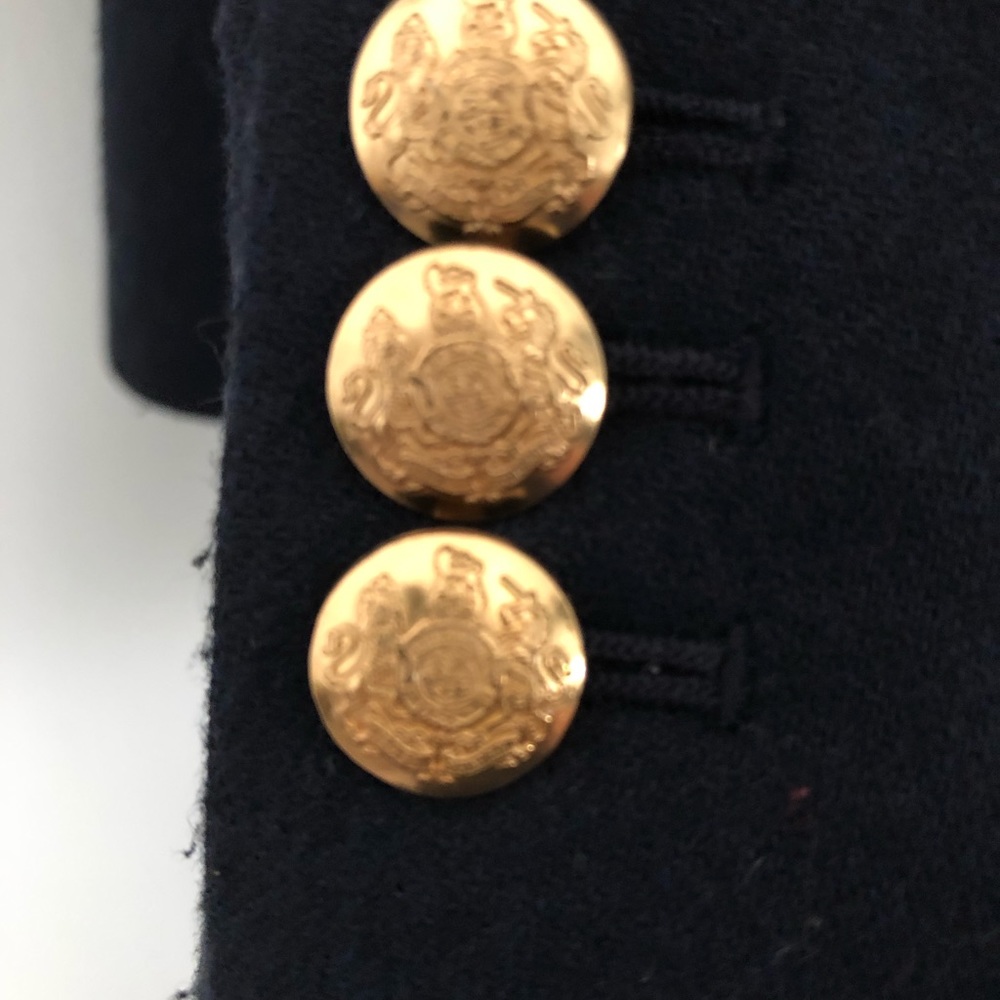 Blazer - Picture 3 of 5
